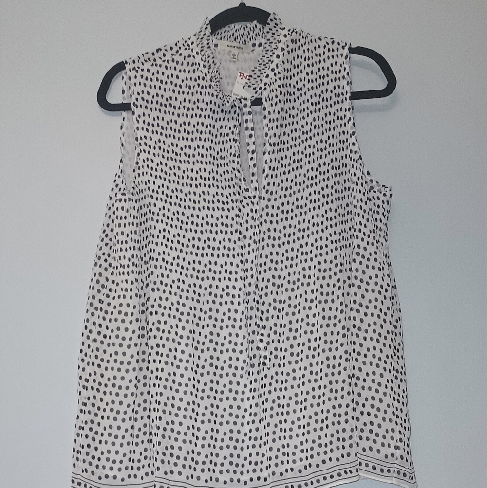 Max Studio Black and White Polka Dot Sleeveless Top L